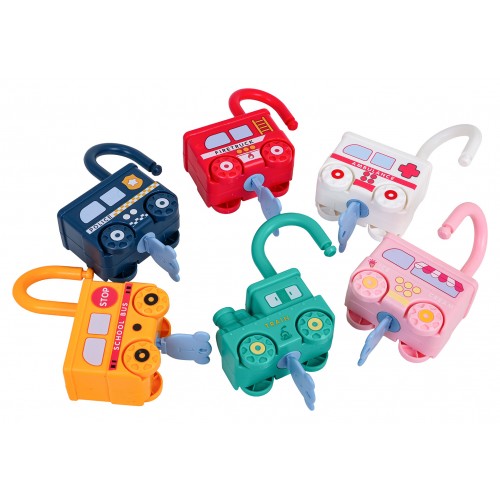 Vláčikodráha s vagónmi s visiacim zámkom