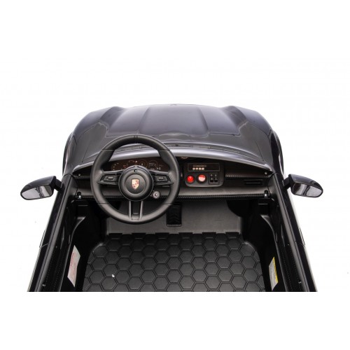 Vozidlo Porsche Taycan Turbo S Black