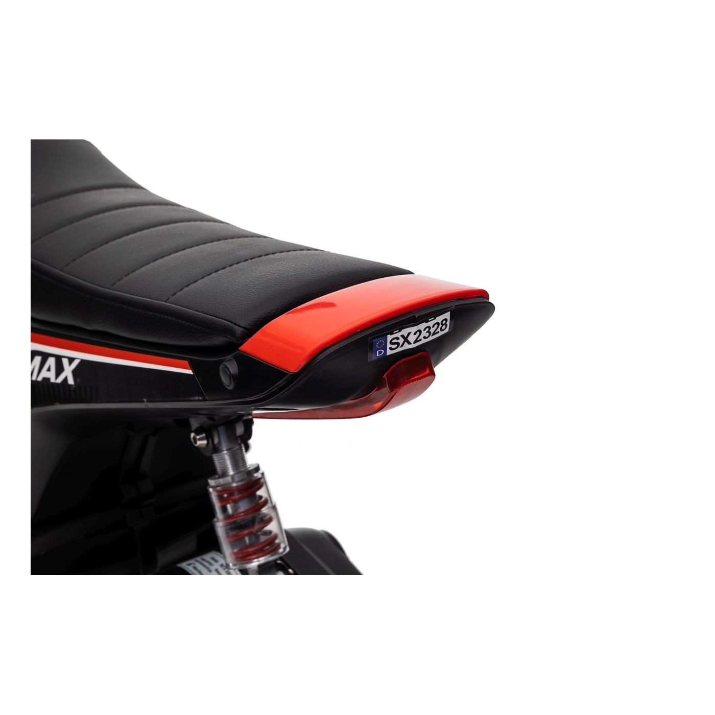 Motor vozidla RZ56 MAX červený