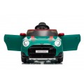 Zelené vozidlo Mini Cooper