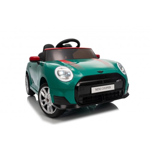 Zelené vozidlo Mini Cooper