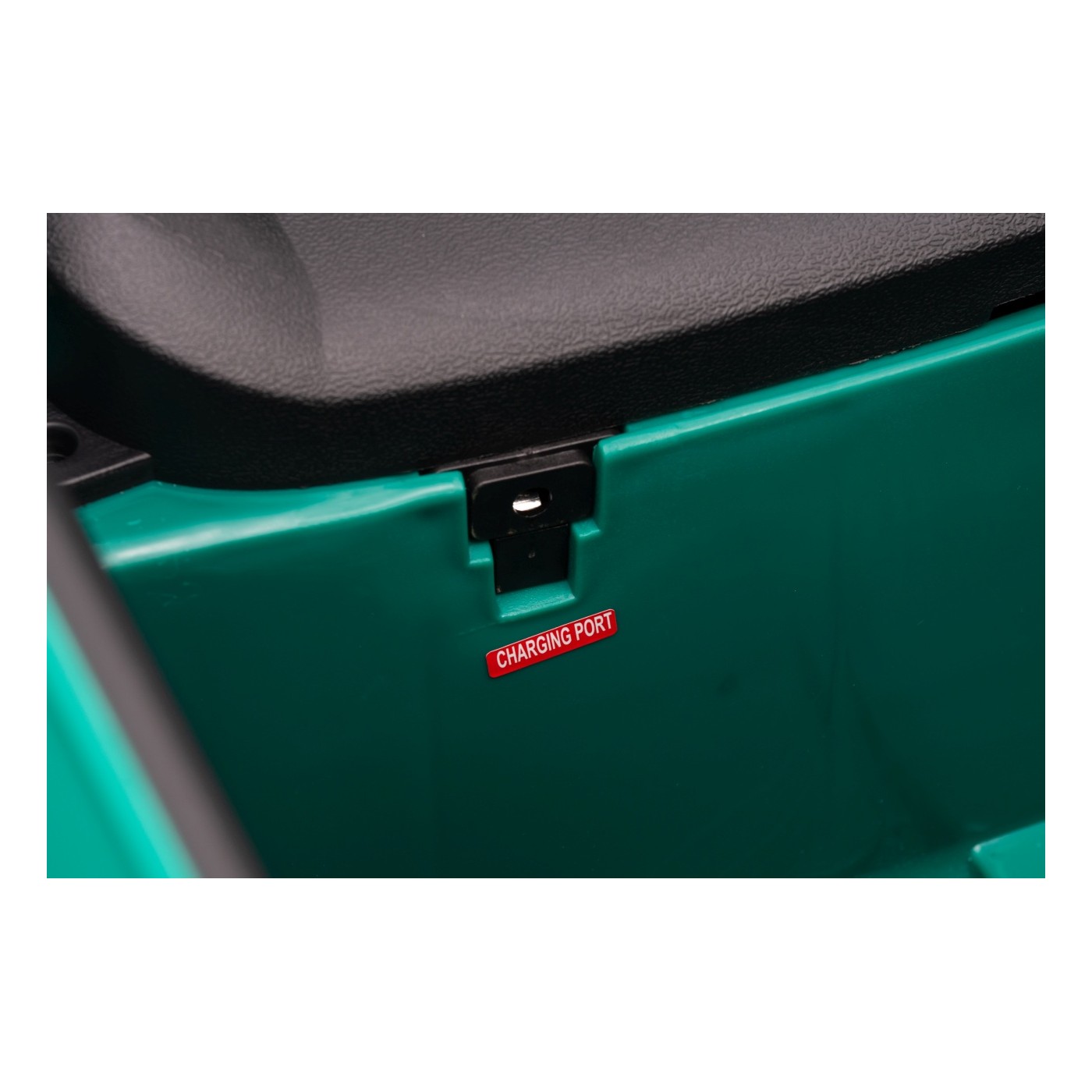 Zelené vozidlo Mini Cooper