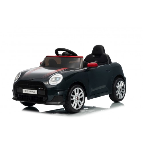 Mini Cooper čierne vozidlo