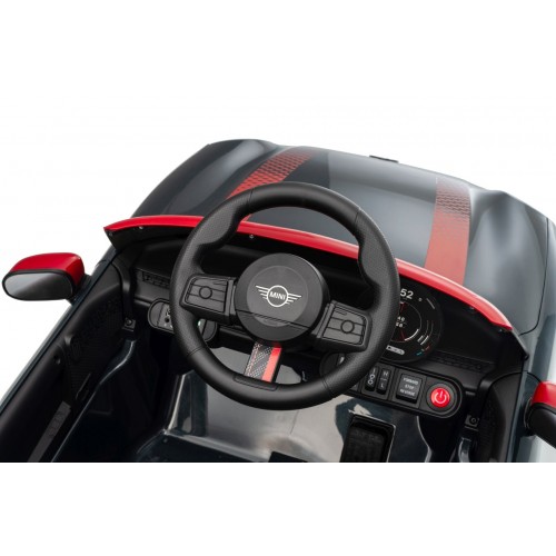 Mini Cooper čierne vozidlo