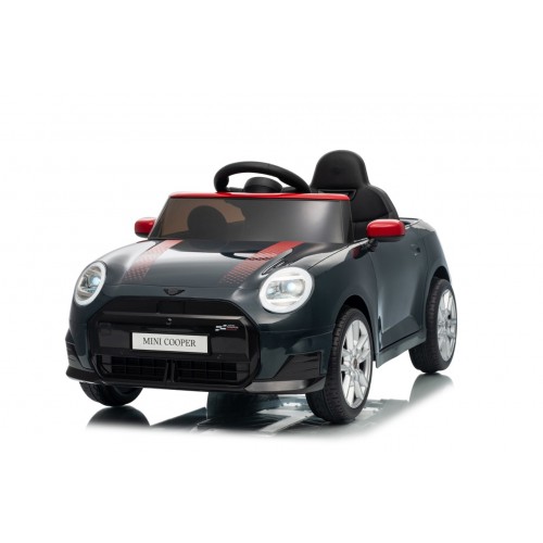 Mini Cooper čierne vozidlo