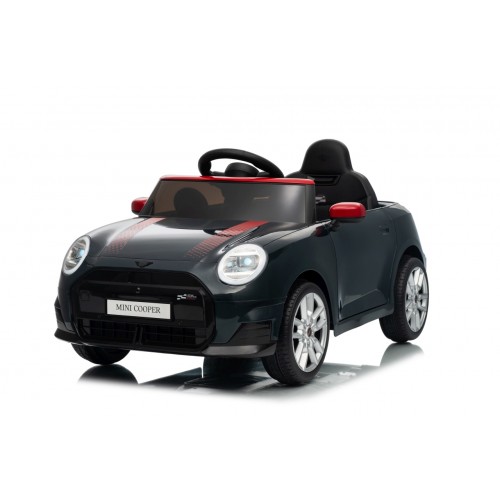 Mini Cooper čierne vozidlo