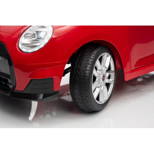 Červené vozidlo Mini Cooper