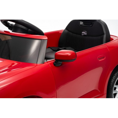 Červené vozidlo Mini Cooper