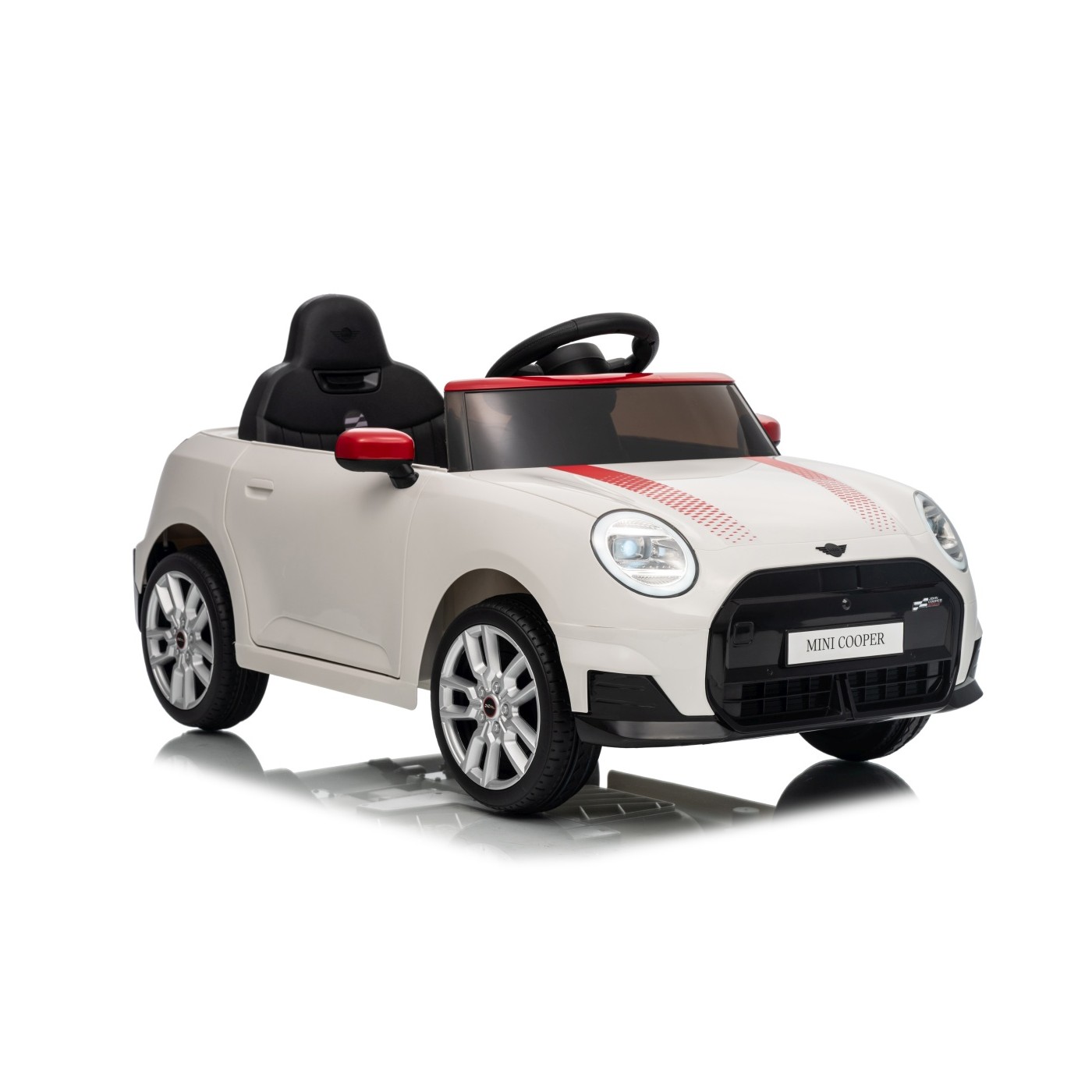 Mini Cooper biele vozidlo