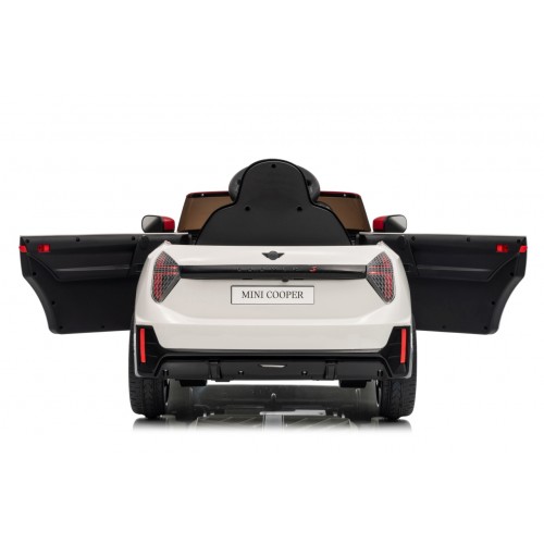 Mini Cooper biele vozidlo