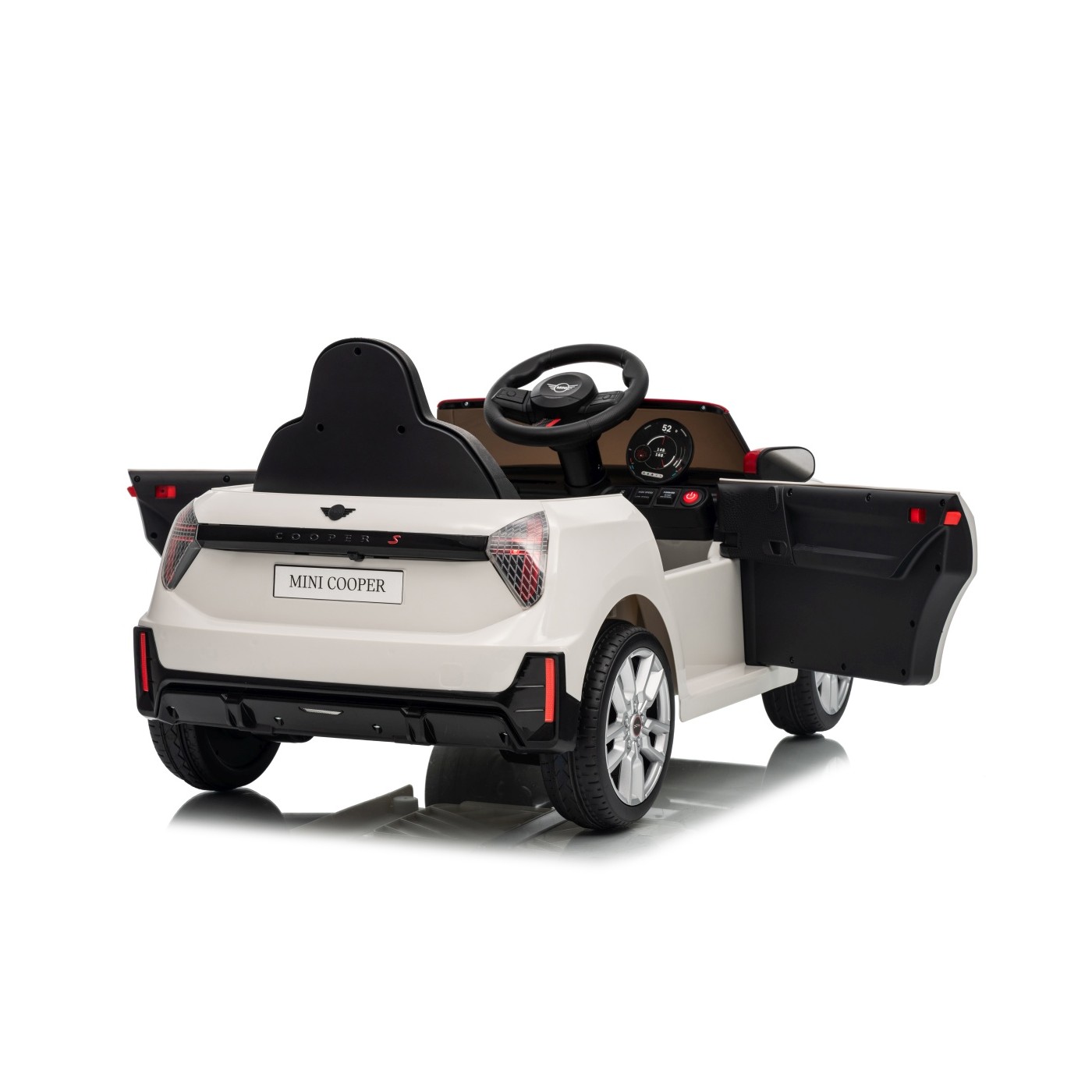 Mini Cooper biele vozidlo