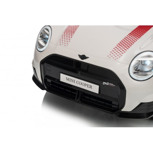 Mini Cooper biele vozidlo