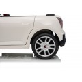 Mini Cooper biele vozidlo