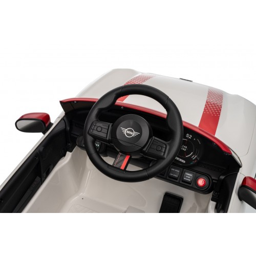 Mini Cooper biele vozidlo