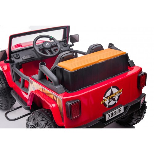 Červené vozidlo Jeep Monster