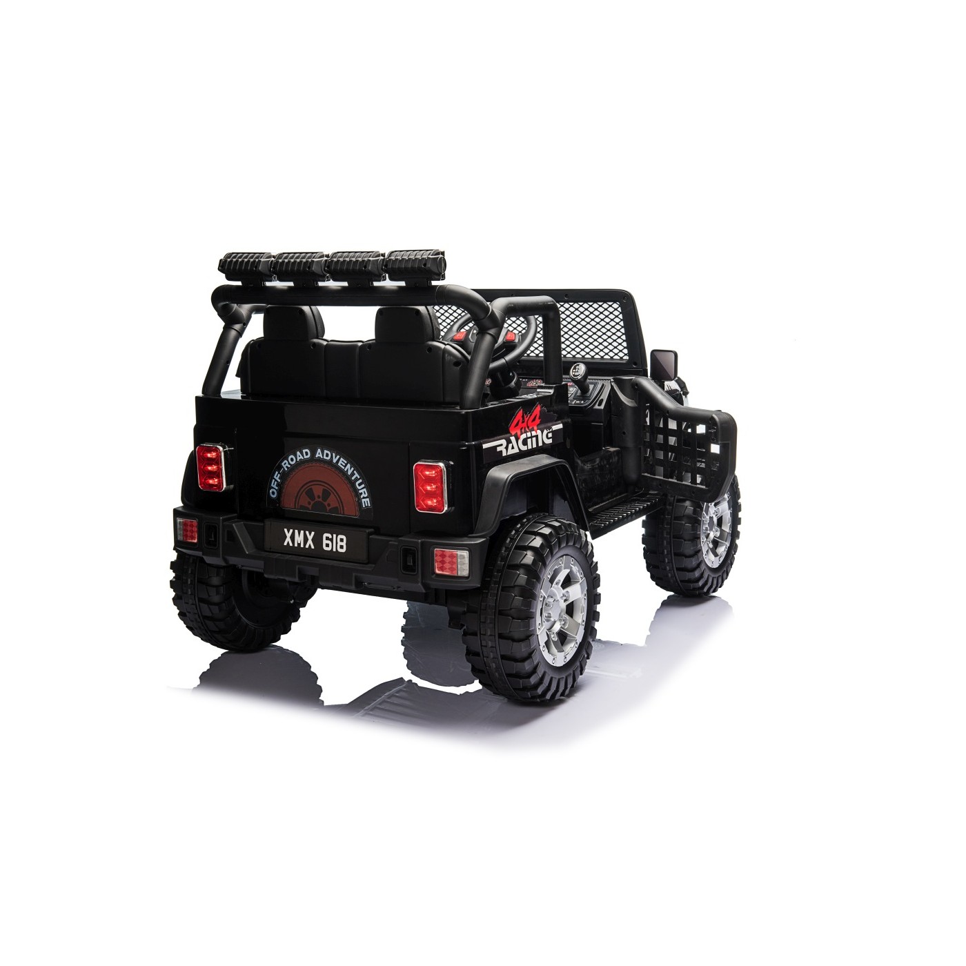 Jeep BEAST 4x4 čierne vozidlo