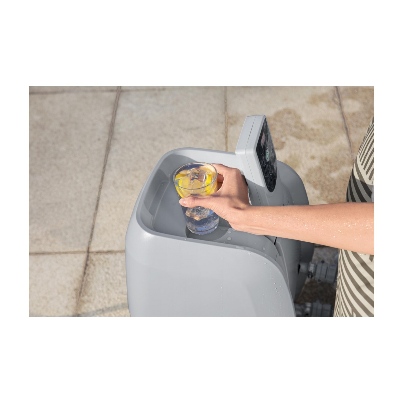 Madrid Lay-Z-Spa Vírivka do záhrady BESTWAY 4-os.+ Čerpadlo s filtrom + Kryt