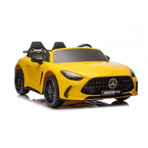 Vozidlo Mercedes Benz GT63 AMG žlté