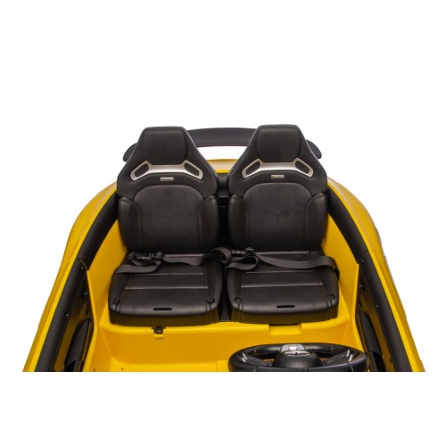 Vozidlo Mercedes Benz GT63 AMG žlté