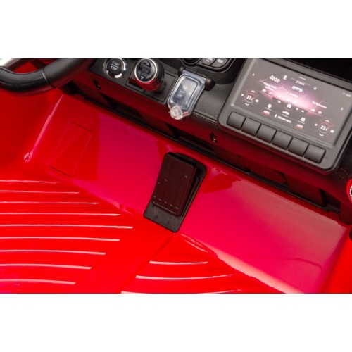 Vozidlo Mercedes Benz GT63 AMG Červené