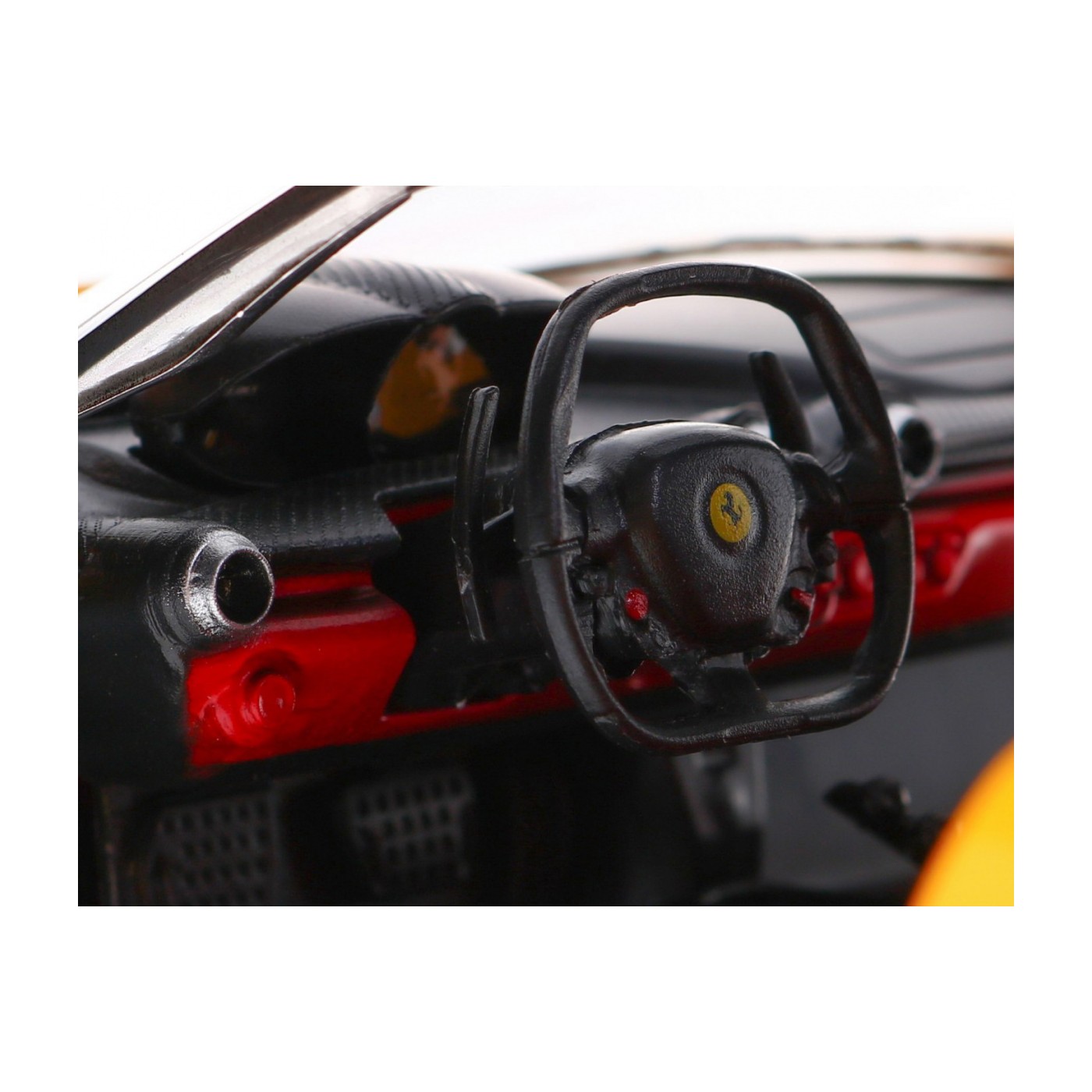 Ferrari LaFerrari žlté RASTAR 1:14 Diaľkovo ovládané auto + ovládač 2,4 GHz