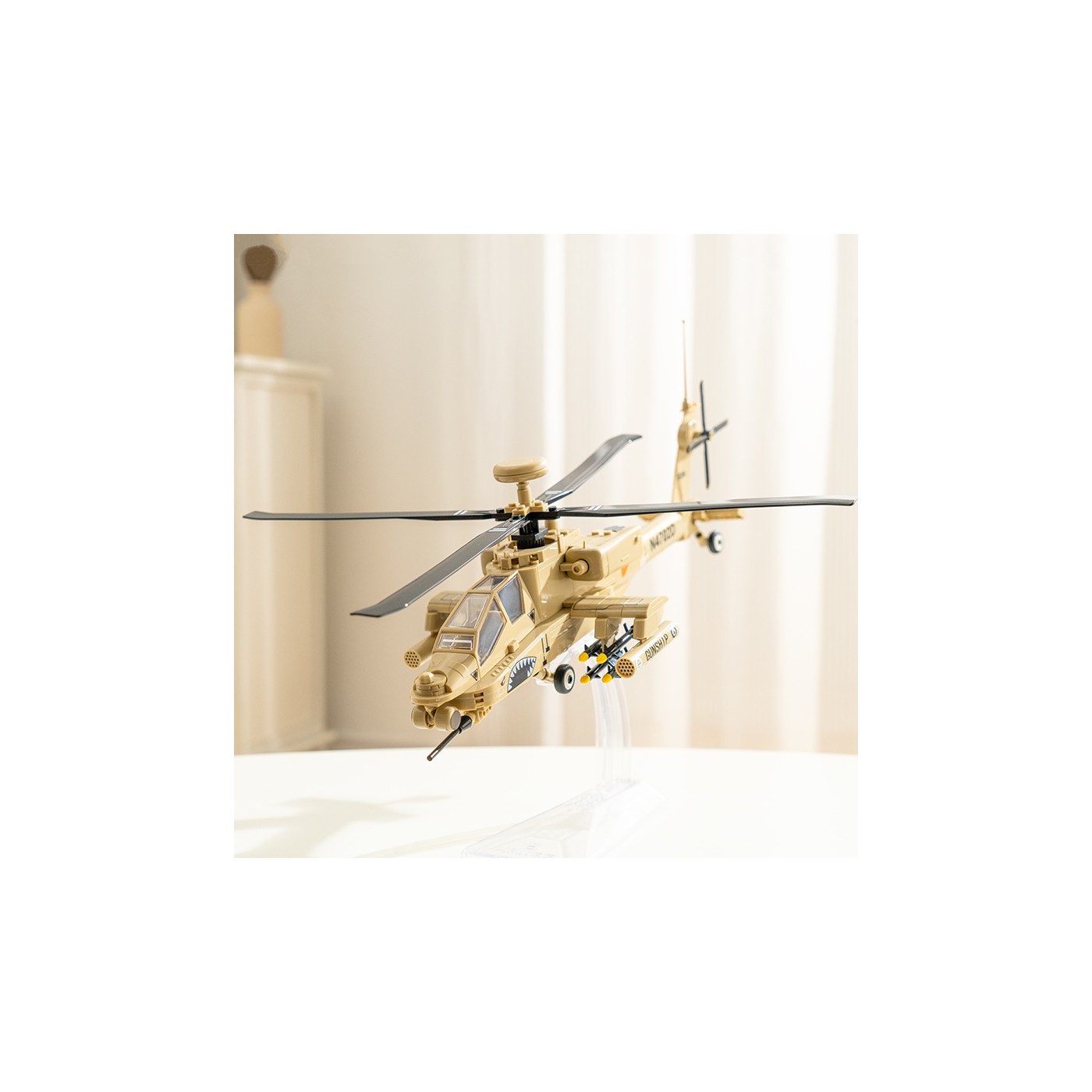 Sada stavebných kociek vojenského vrtuľníka, 255 dielikov.