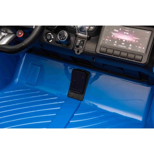 Vozidlo Mercedes Benz GT63 AMG Blue