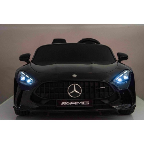 Vozidlo Mercedes Benz GT63 AMG čierne