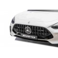 Vozidlo Mercedes Benz GT63 AMG bielej farby