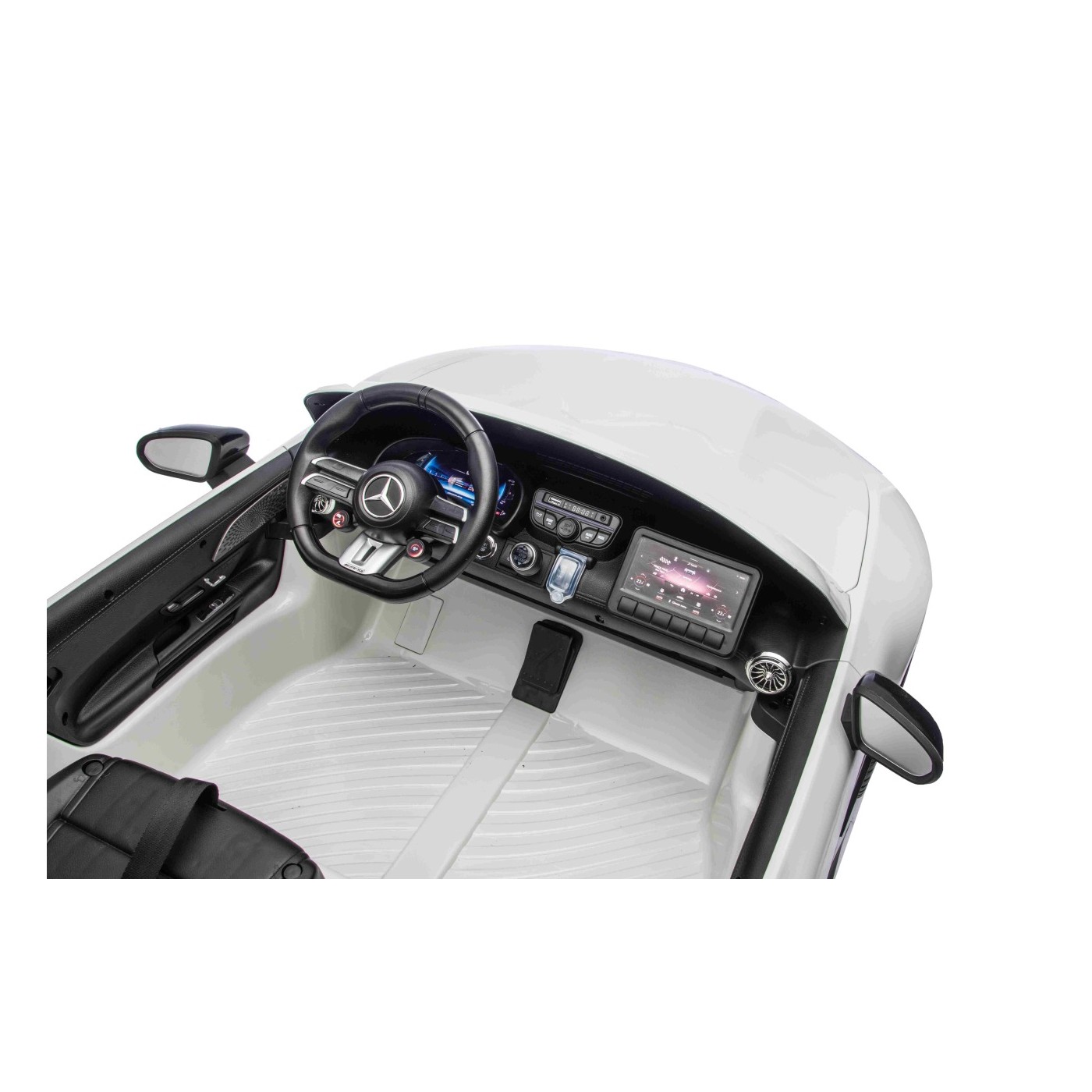 Vozidlo Mercedes Benz GT63 AMG bielej farby