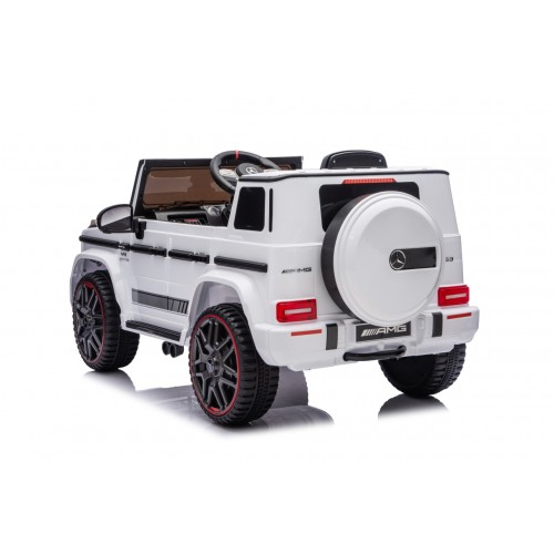 Vozidlo Mercedes G63 AMG LIFT biela