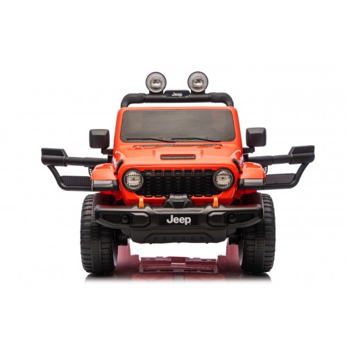 Jeep Wrangler Rubicon LIFT oranžové vozidlo