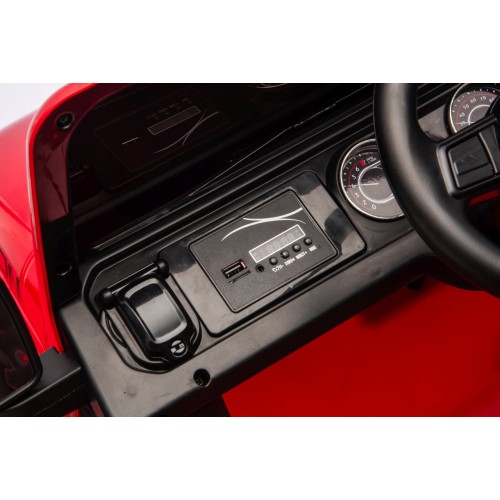 Jeep Wrangler Rubicon LIFT oranžové vozidlo