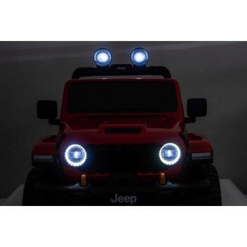 Jeep Wrangler Rubicon LIFT oranžové vozidlo