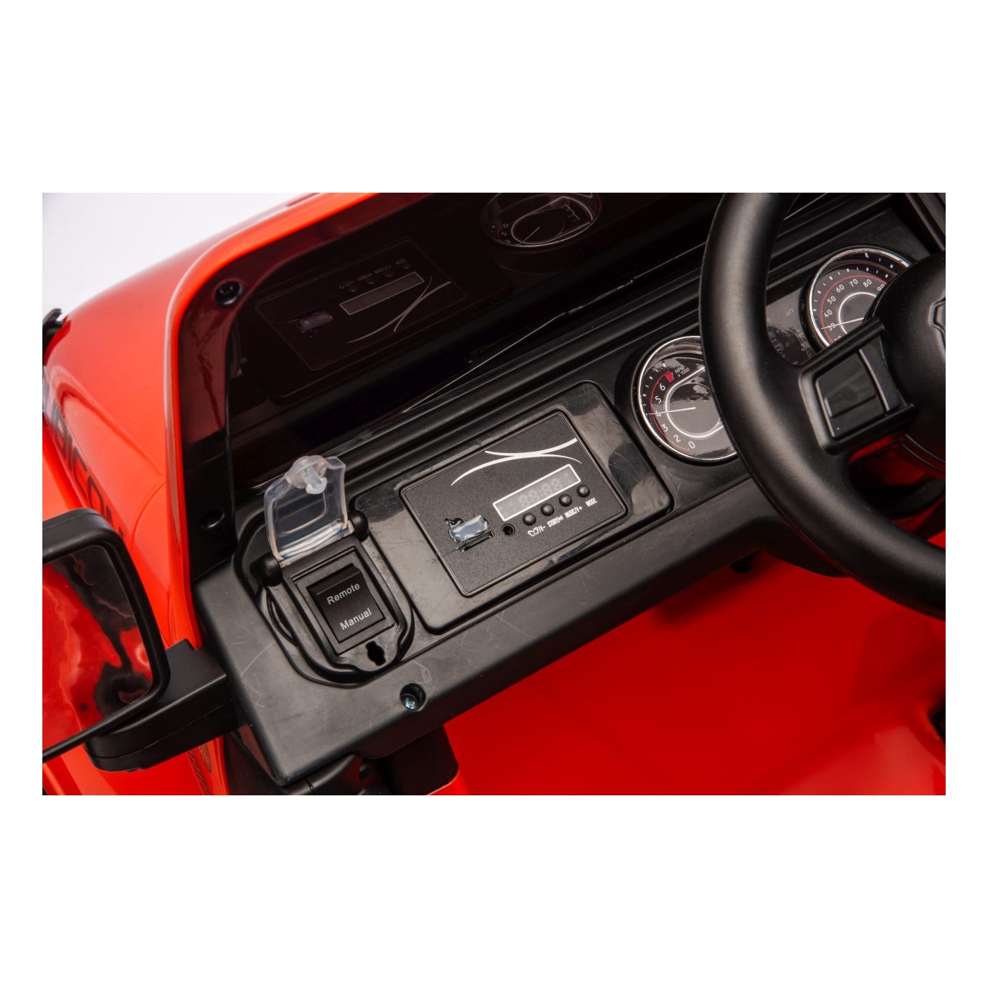 Jeep Wrangler Rubicon LIFT oranžové vozidlo