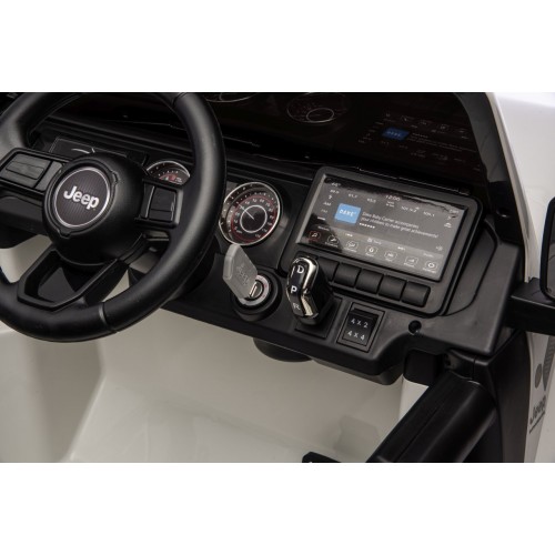 Jeep Wrangler Rubicon LIFT biele vozidlo