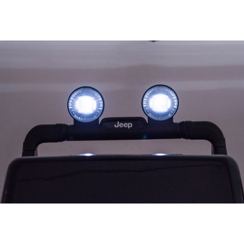 Jeep Wrangler Rubicon LIFT biele vozidlo