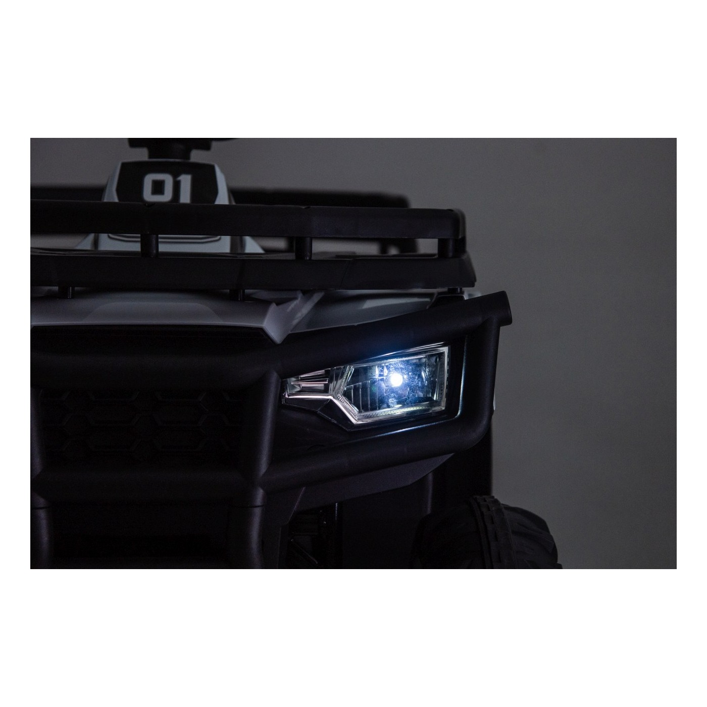 Štvorkolka WOLF  4x4 biela