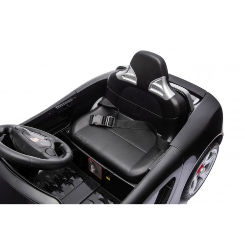 Vozidlo Porsche 911 Carrera Black