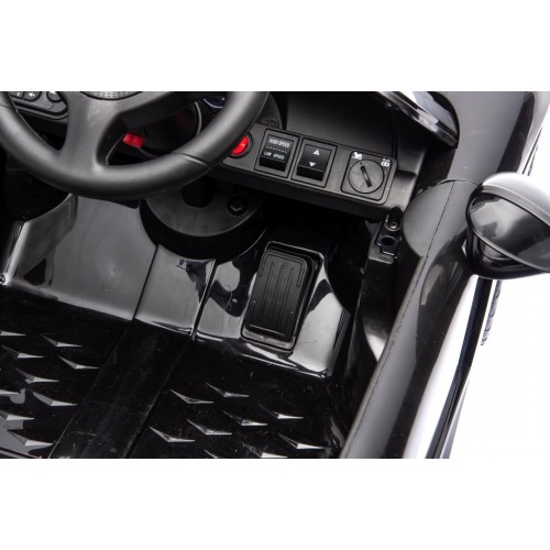 Vozidlo Porsche 911 Carrera Black