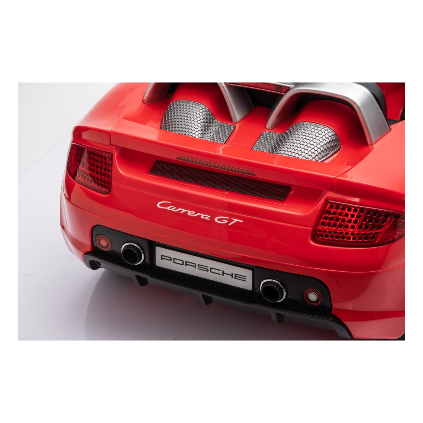 Vozidlo Porsche 911 Carrera Red