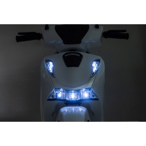 Skúter HONDA SH125I biely