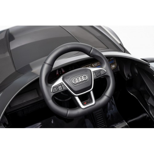 Audi RS6 Avant GT čierne