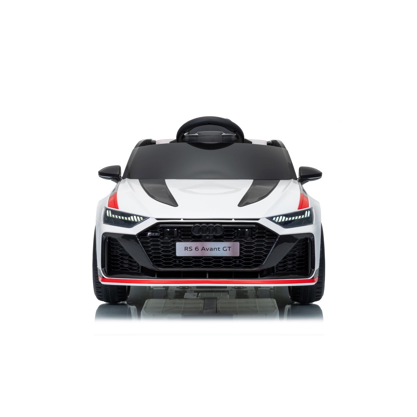 Vozidlo Audi RS6 Avant GT bielej farby