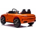 Vozidlo Bentley Batur Convertible v oranžovej farbe