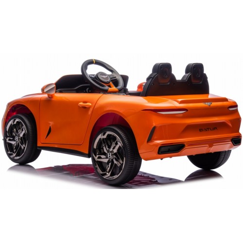 Vozidlo Bentley Batur Convertible v oranžovej farbe