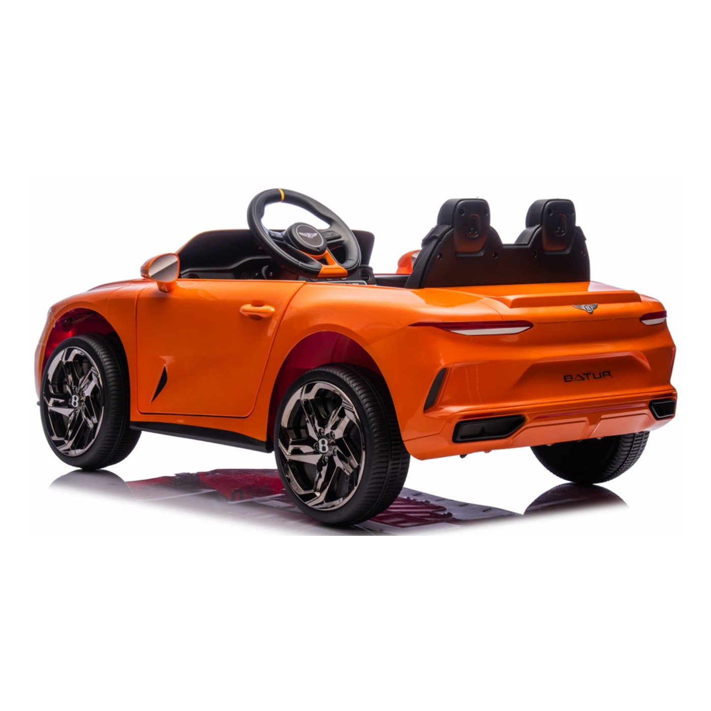Vozidlo Bentley Batur Convertible v oranžovej farbe