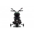 Motor vozidla Ducati Diavel x Bentley Green