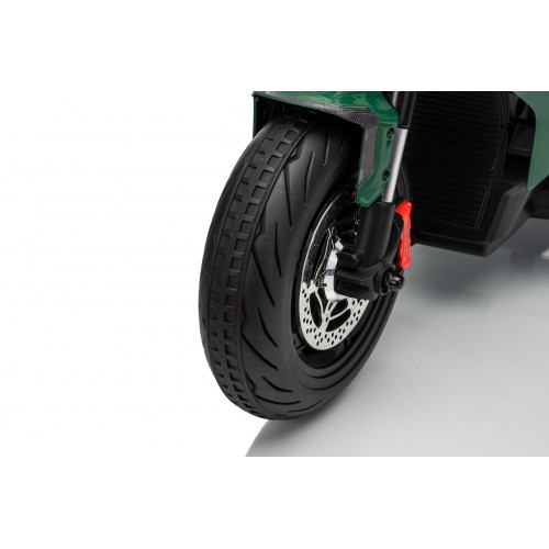 Motor vozidla Ducati Diavel x Bentley Green