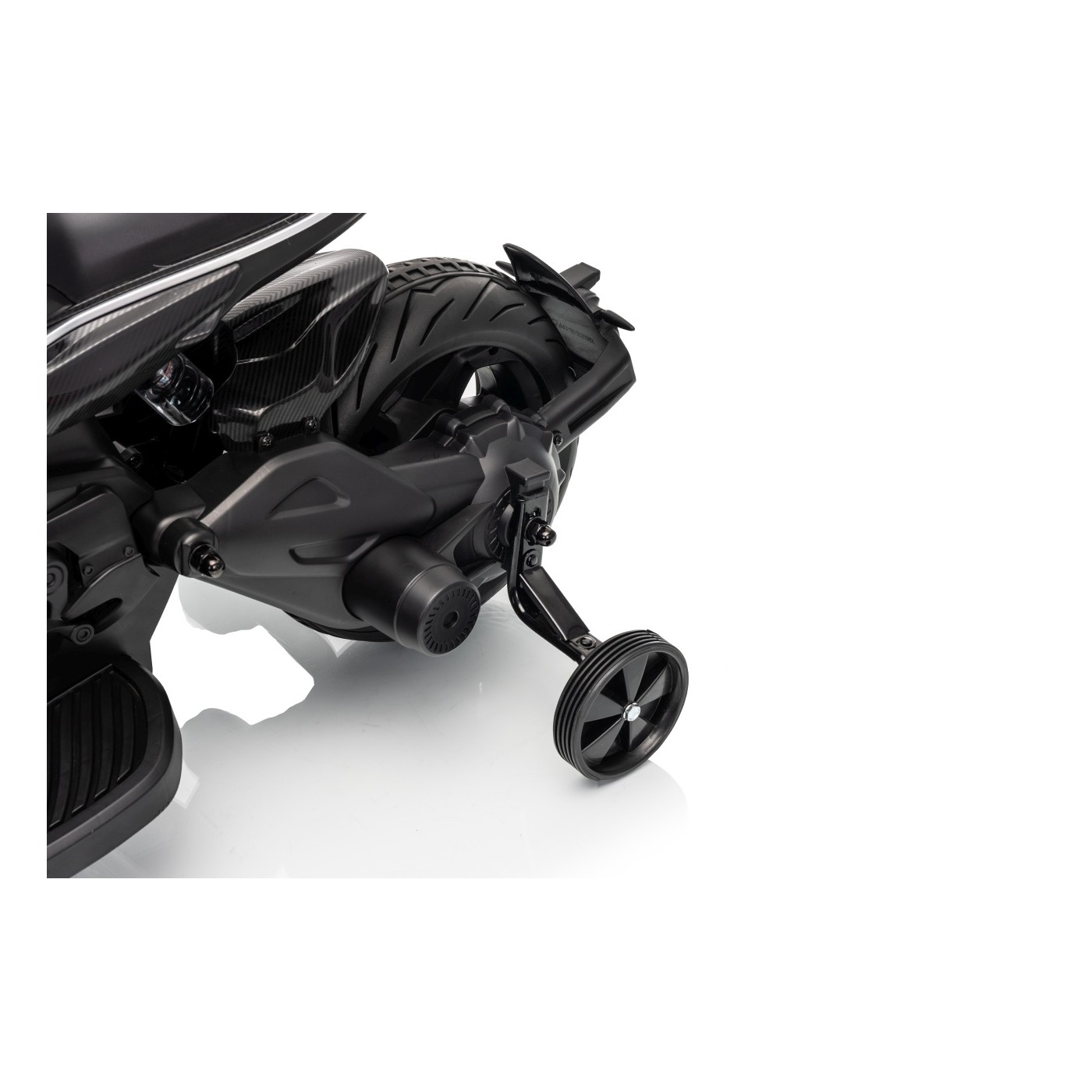 Motor vozidla Ducati Diavel x Bentley Green